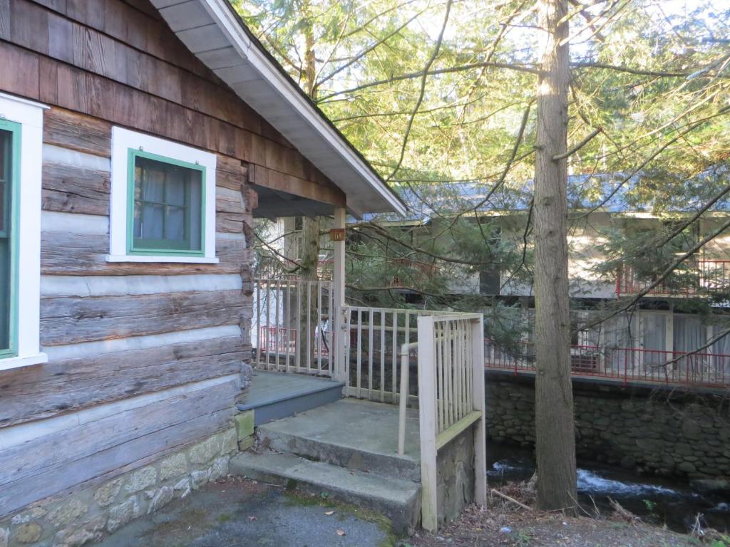 Terrace Inn On The Water Gatlinburg Esterno foto